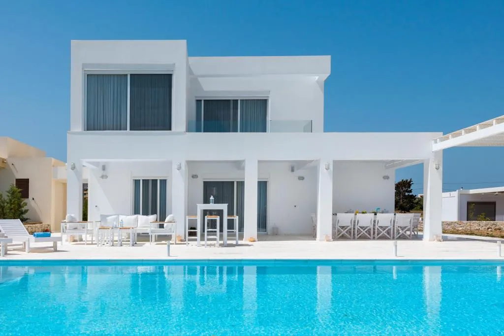Nada Beachfront Villa, Kolympia