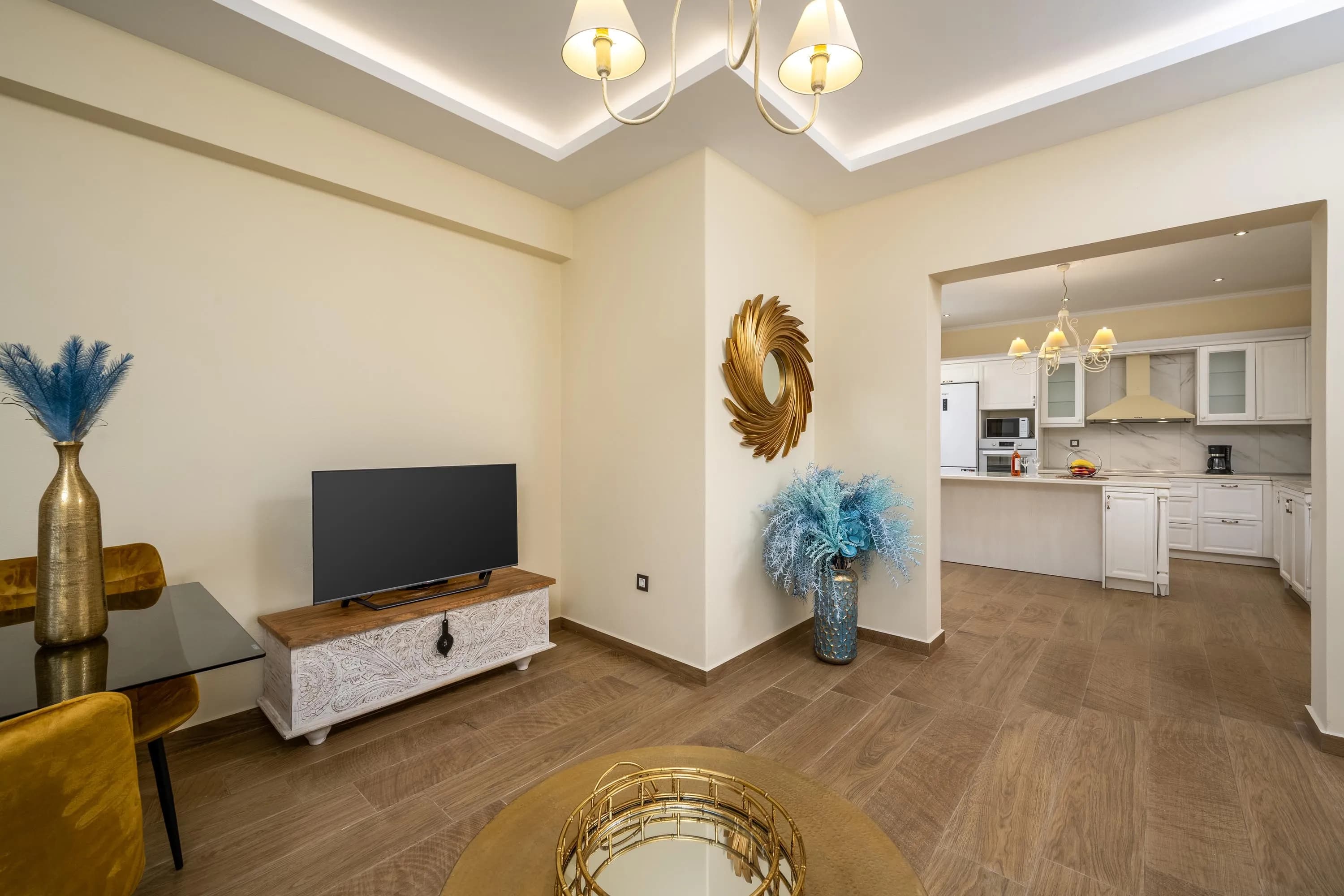 J.O House — photo 3