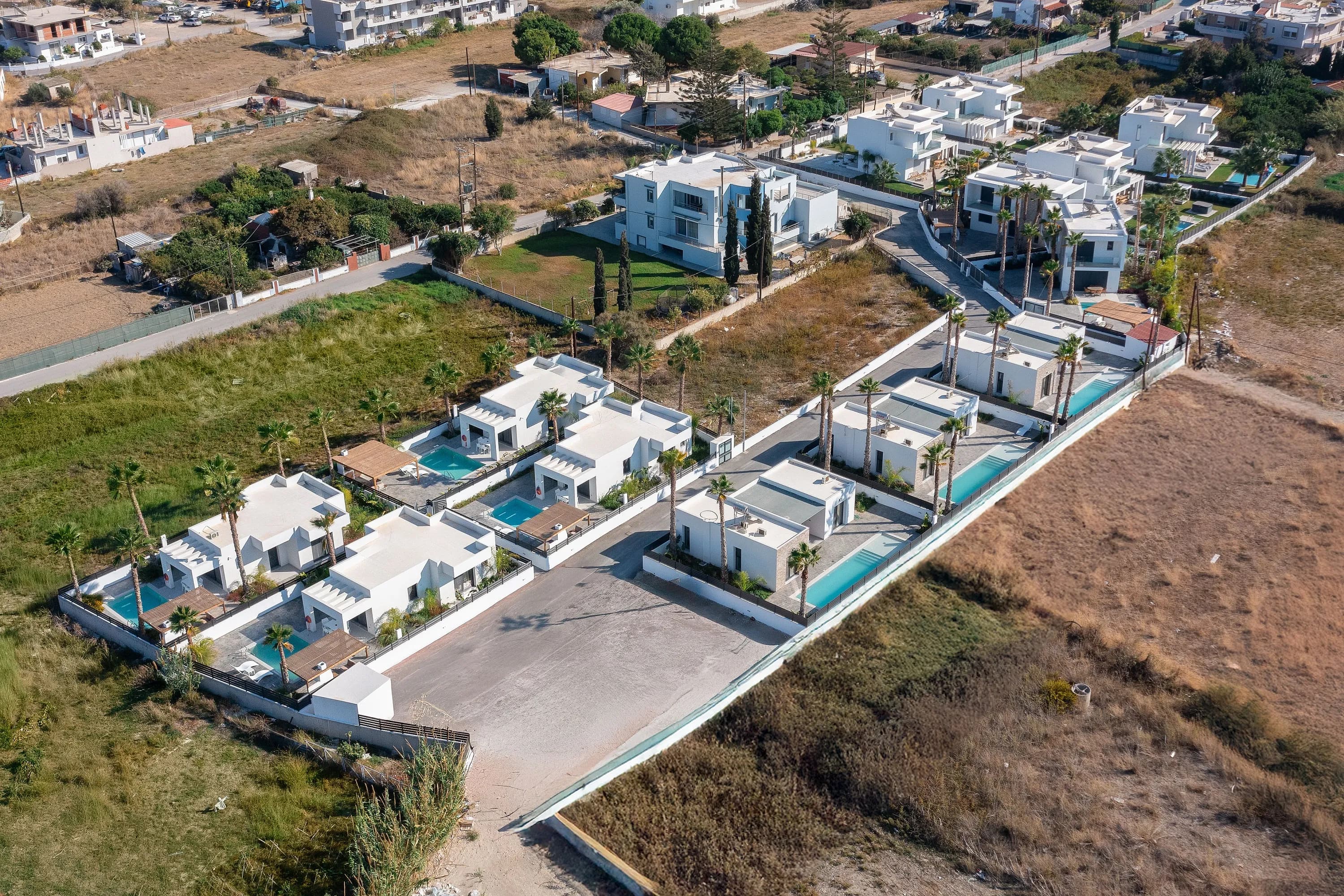 Salty Sun Luxury Villa 4 — photo 1