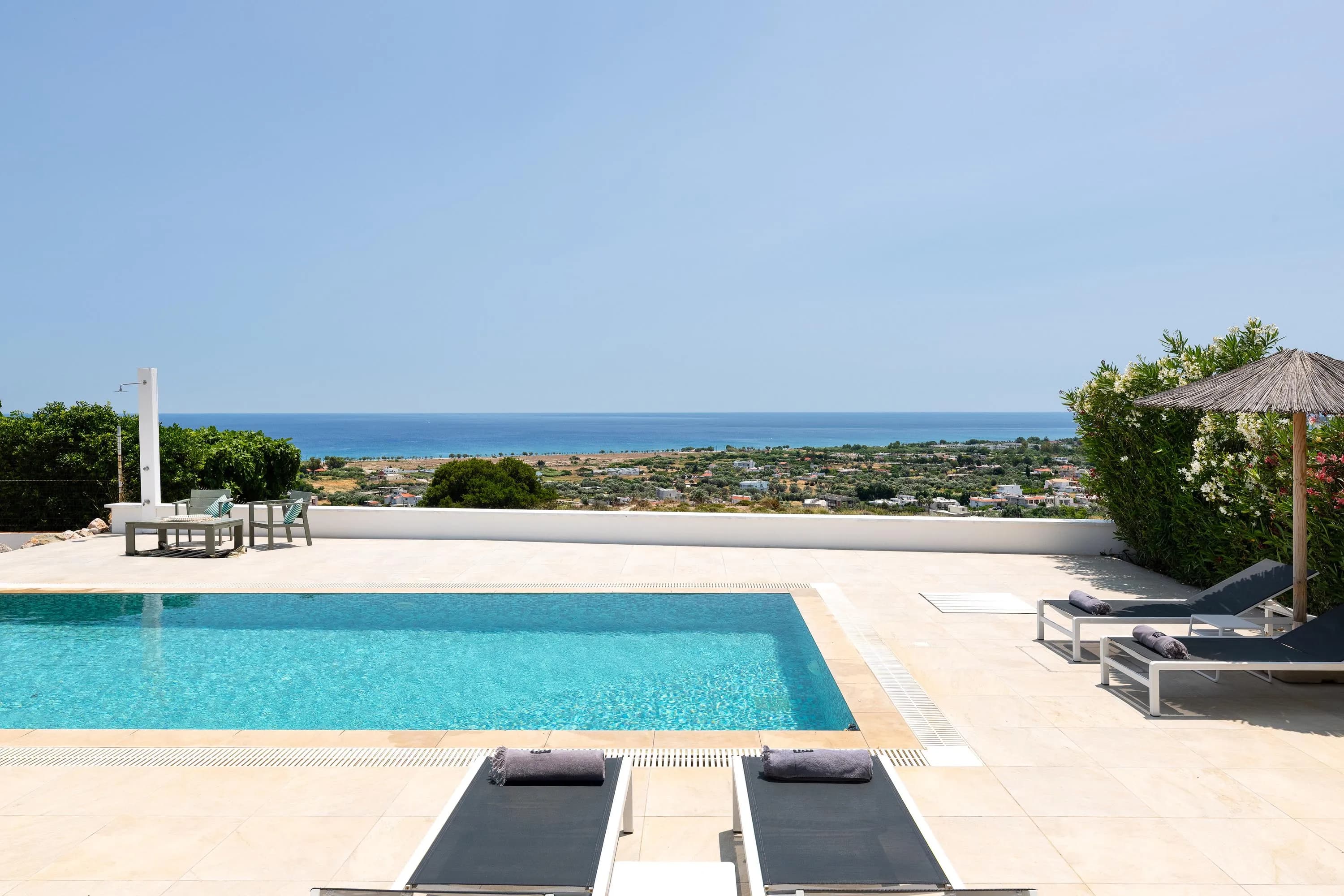 Hill & Sea View White Pearl — photo 4