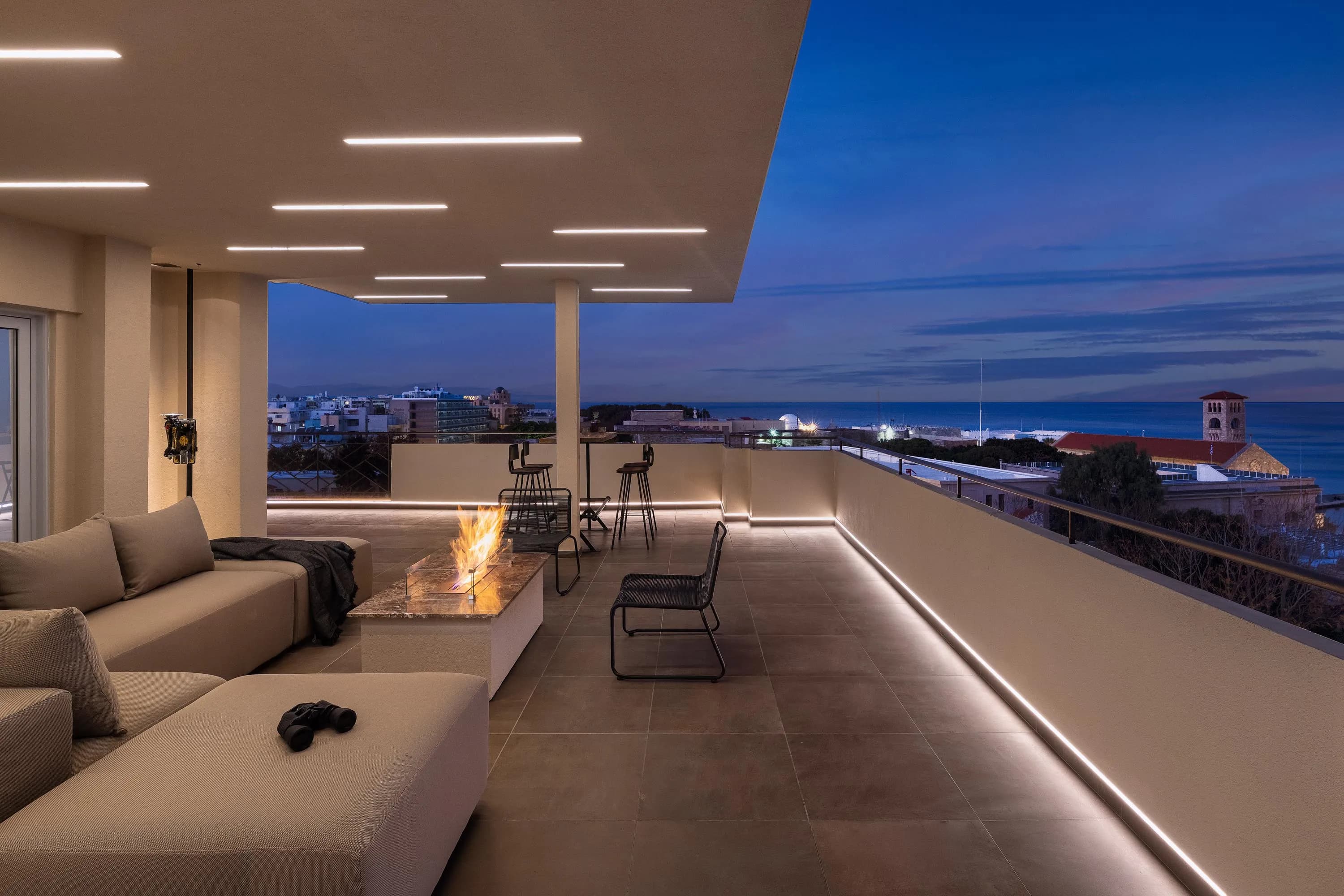 Hamilton Elite Penthouse — photo 4
